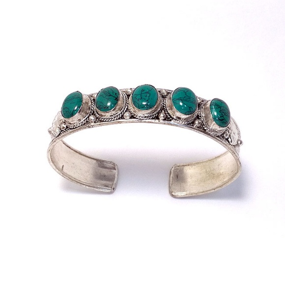 Handcrafted Tibetan Bracelet With 5 Stones - Picture 4 of 4